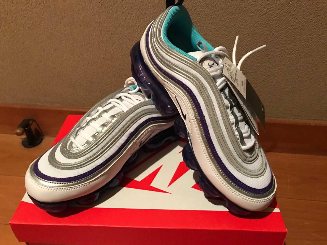 vapormax 97 グレープ