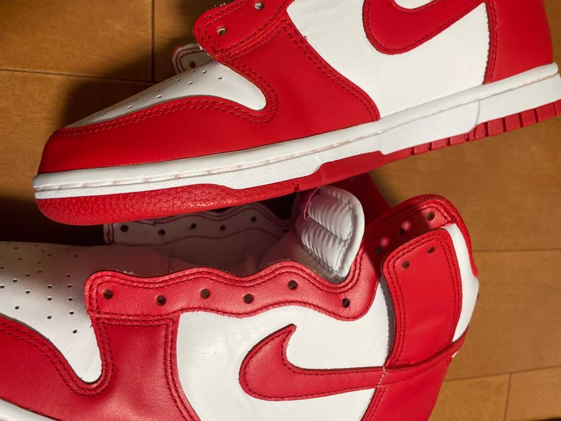 ナイキ Gs ダンク ハイ チャンピオンシップ ホワイト アンド レッド のコーデ 口コミ投稿 新品が真っ赤なレッド Bygdp59 スニーカー ダンク