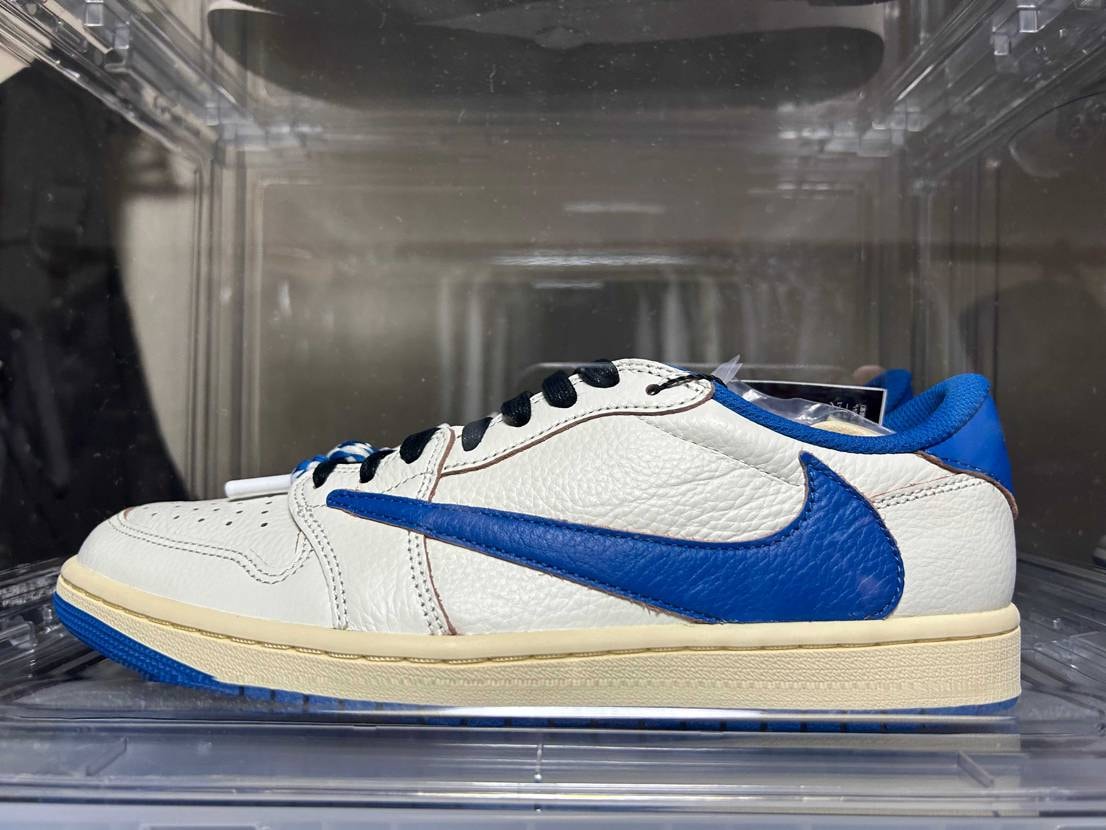 定価購入ではないけど、国内タグ付で買った事に後悔なし！ 
初travisはfr