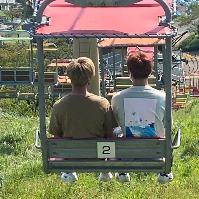 むらとも