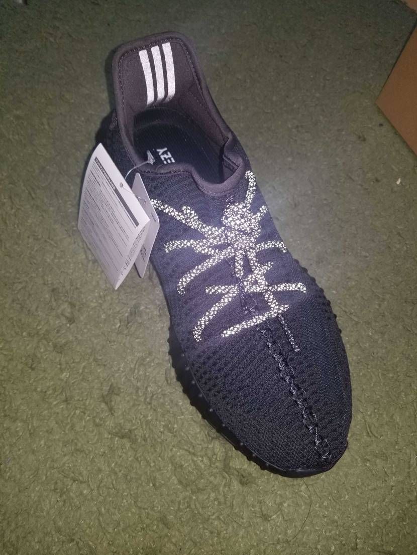 ADIDAS ORIGINALS
YEZEEY BOOST 350 BLACK