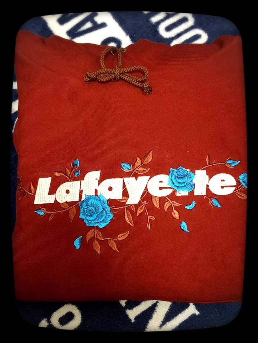 LafayetteのROSE LOGOパーカーをZOZOでGET^ ^！作りしっ