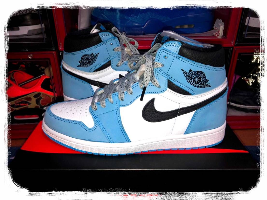 本日はAJ1が届いて、SupremeもNIKEコラボはダメで