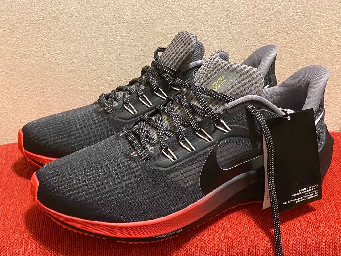 🎁運動靴🎁
ナイキ ペガサス 39 by  you
息子が体育の授業で軽くて