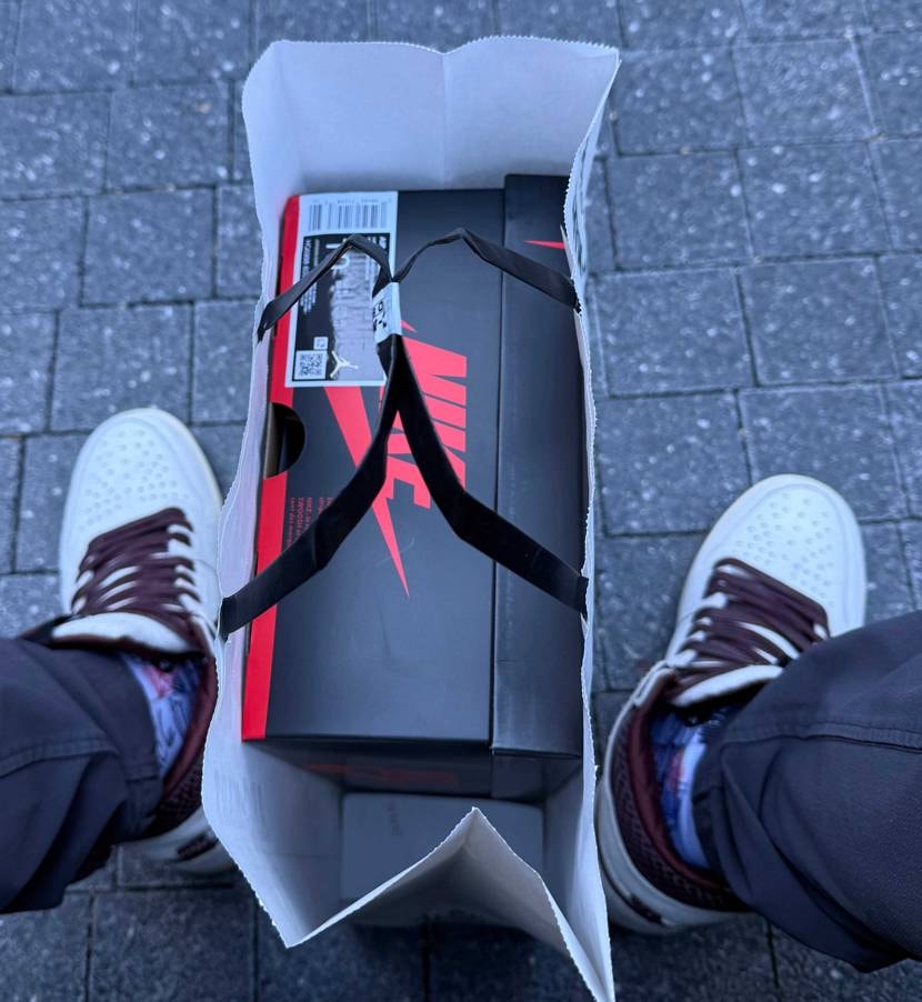 👟大阪　梅田👟
Nike Air Jordan 1 Retro Low OG 