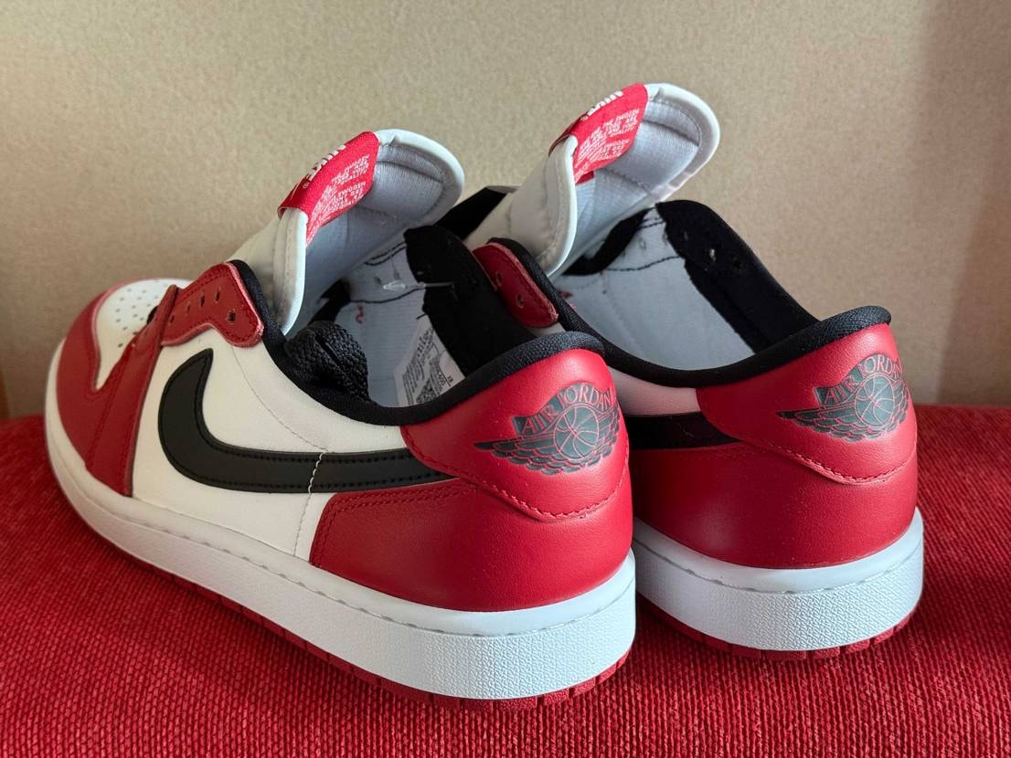 🏀バスケの神様🏀
Nike Air Jordan 1 Re