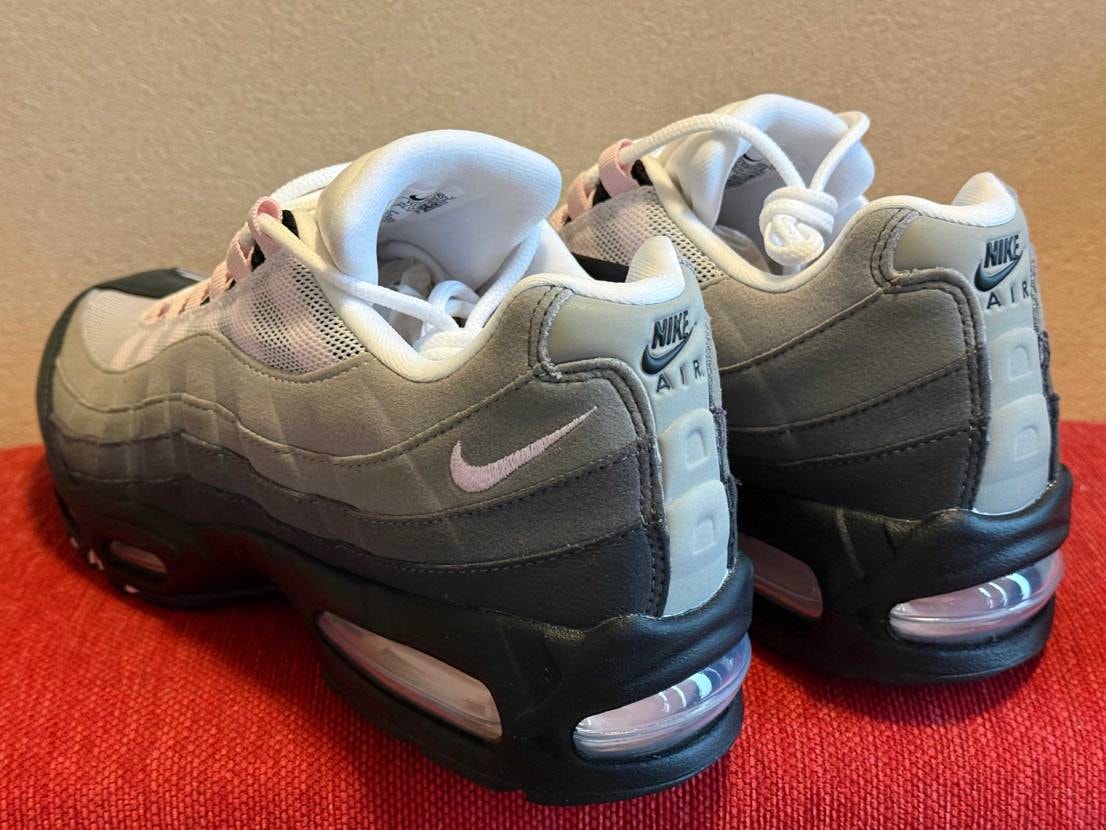 🩷コレはコレでいい🩷
Nike Women's Air M