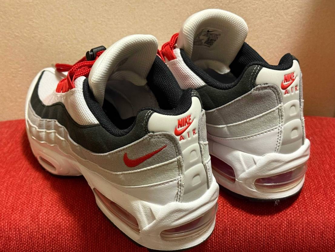 🪢シューレース変更🪢
Nike Air Max 95 OG