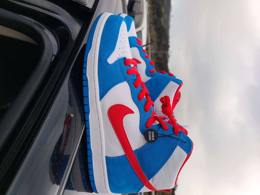 初めて
SNKR DUNK
で、購入😊

ドラえもん😆👍