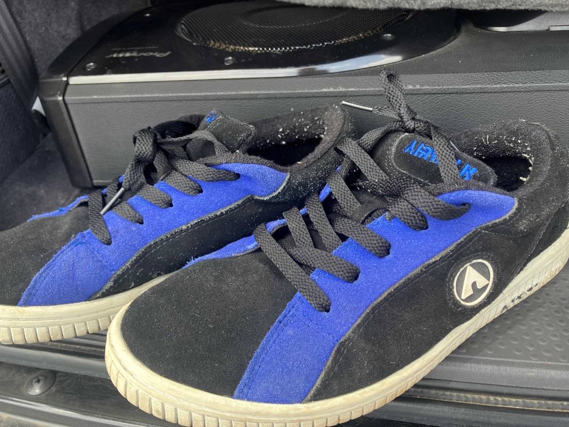 そろそろ　履きましょうシーズンインかな？笑
ってなにが？で