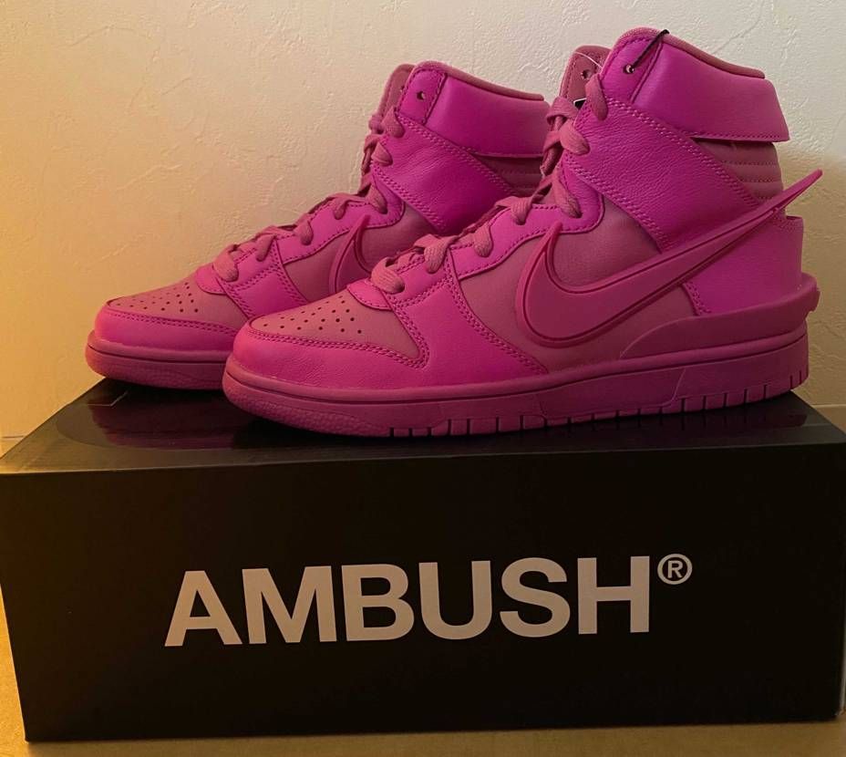今スニダンさんから届いた😍😍
AMBUSH × NIKE DUNK HIGH 