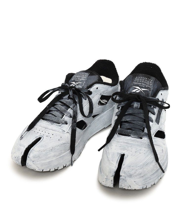 これかっこいいな☺️
タビ系(NIKEのドリフターISPAみたいな)スニーカー
