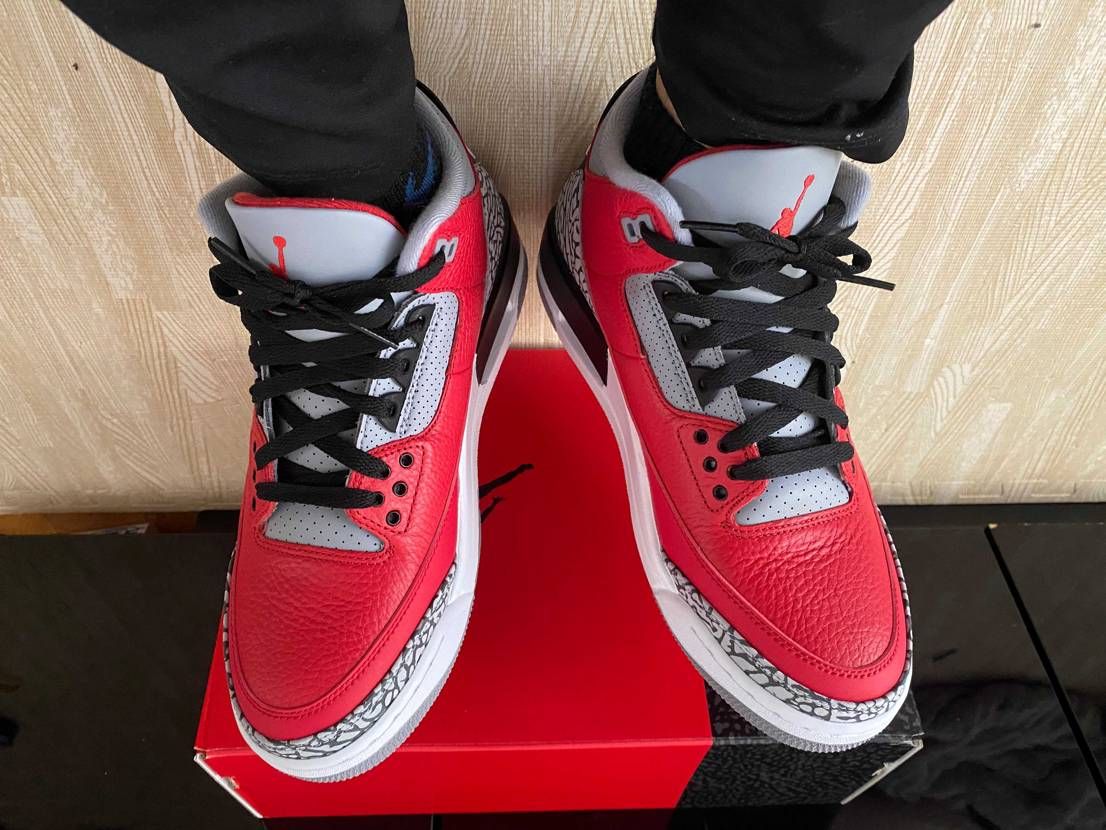 Jordan3 レッドセメント、タグ外して試着して
やっぱりJordan3かっ