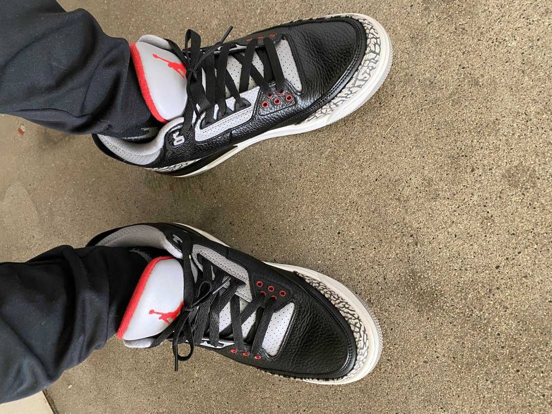 最近Jordan3ブーム
5年前に加水分解で死んでいったブ