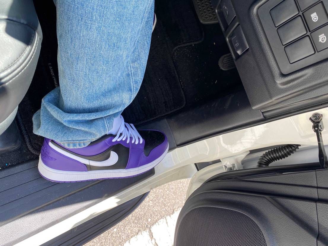 あっつすぎー
LOWってこんなラクチンなんだ
Jordan1 LOWおろしま