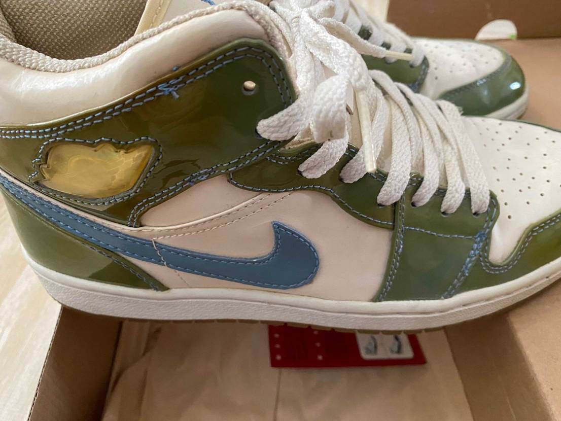 学生の頃初めて買ったJordan状態悪くないのに日焼けがすご