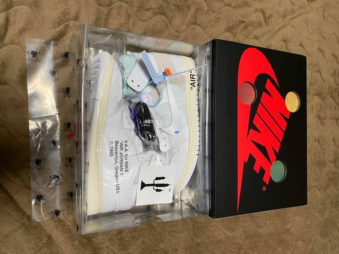 V.A.A公式から届きましたー😍