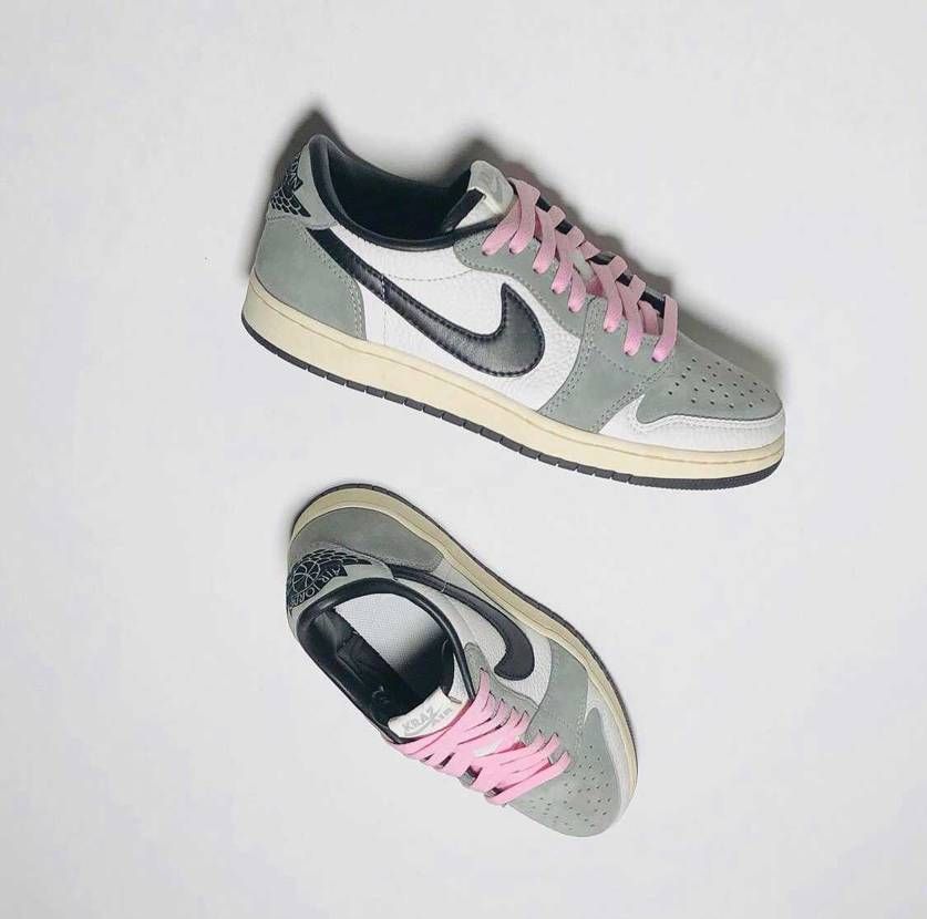 AJ1Lowじゃないみたい🦍