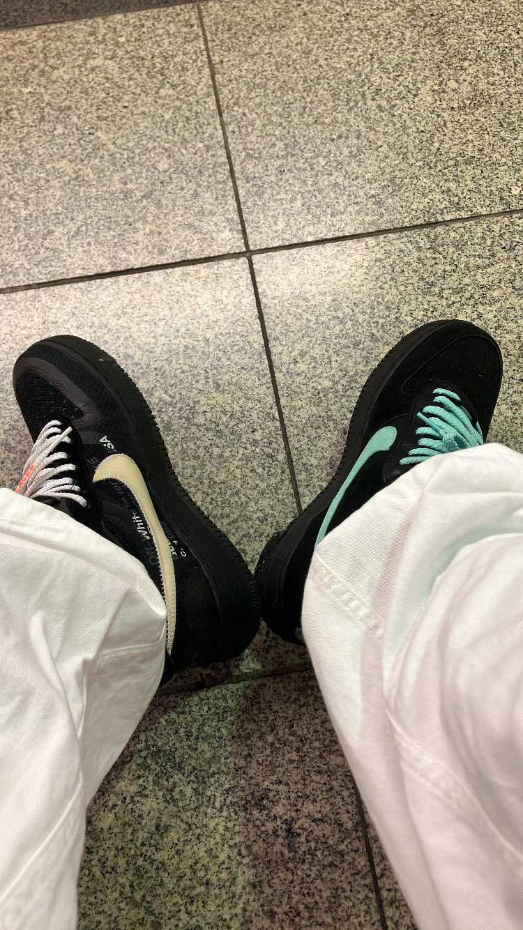 今年の履き初めは
Off-White×Tiffany Air force 1l