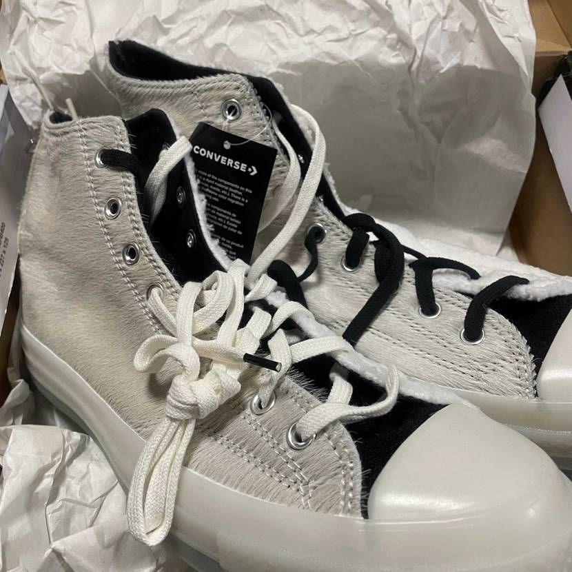 やっと手に入れた🫶
converse パンダ🐼

CL