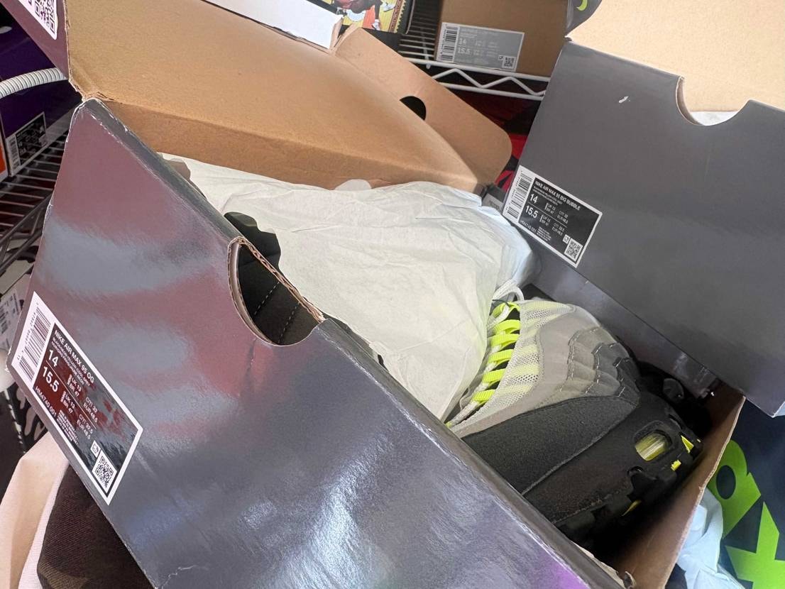 昨日は、超ありがたいマイサイの予備2足購入させて頂きました。