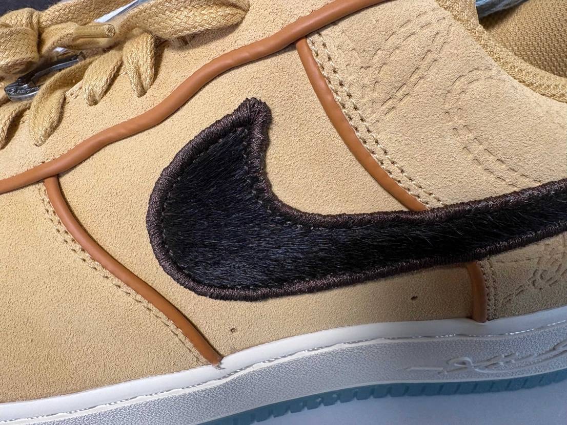 マイサイ国内無かったから、やっと到着🛬🛬🛬🇺🇸
スウッシュ