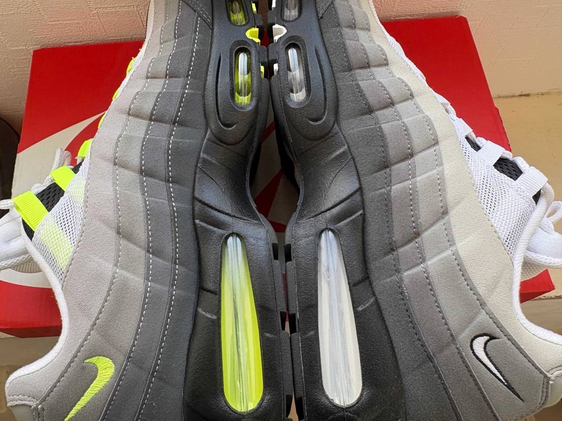 ABCマートさん❣️
希少なマイサイ定価でありがとうござい