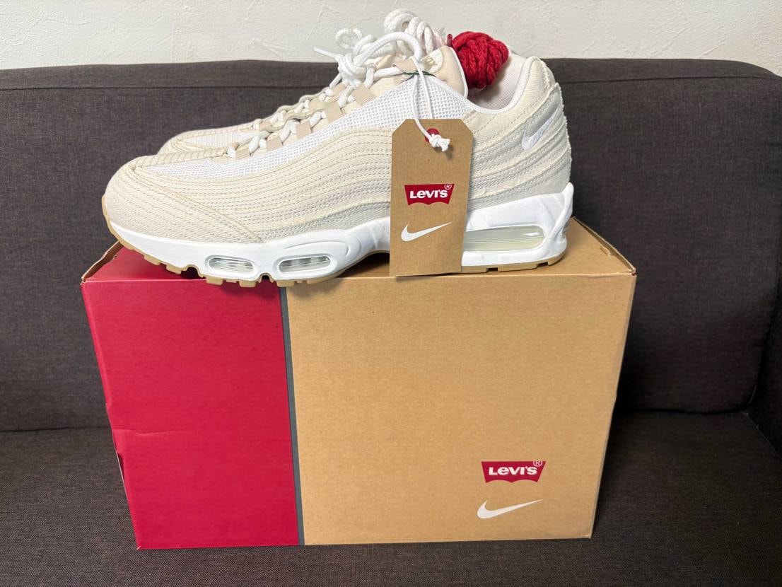 Levi's × Nike Air Max 95 OG "Denim White