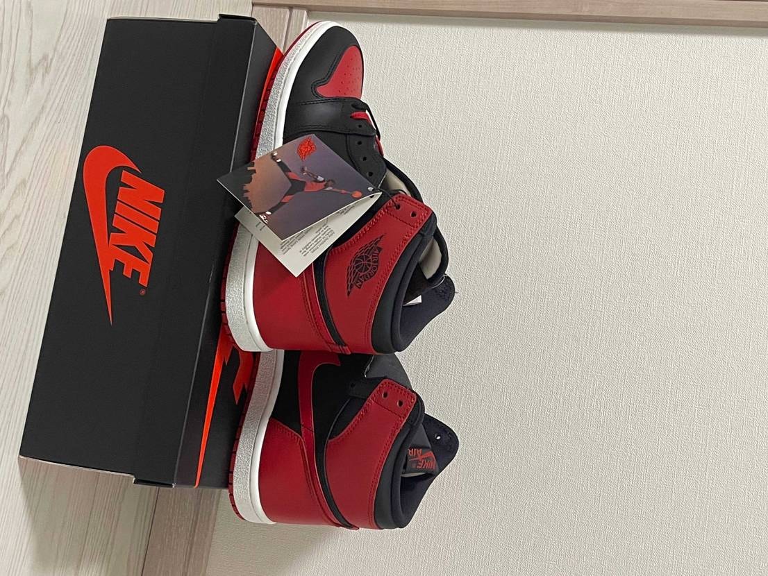 今日誕生日ということで#矢野靴店さんへ　トラヴィスとか色々ありウハウハ状態で悩ん