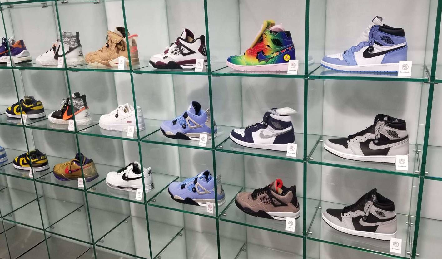 atmosトリプルコラボレーション企画「COOK × SNK