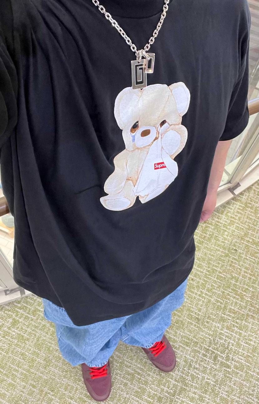 ACEさんに先越されちゃいましたが🐻さんteeが届いたので早速🤤
めっちゃ