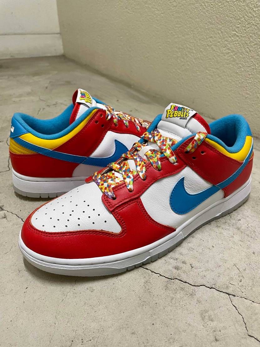 2月9日
LEBRON JAMES × NIKE DUNK LOW "MAGI