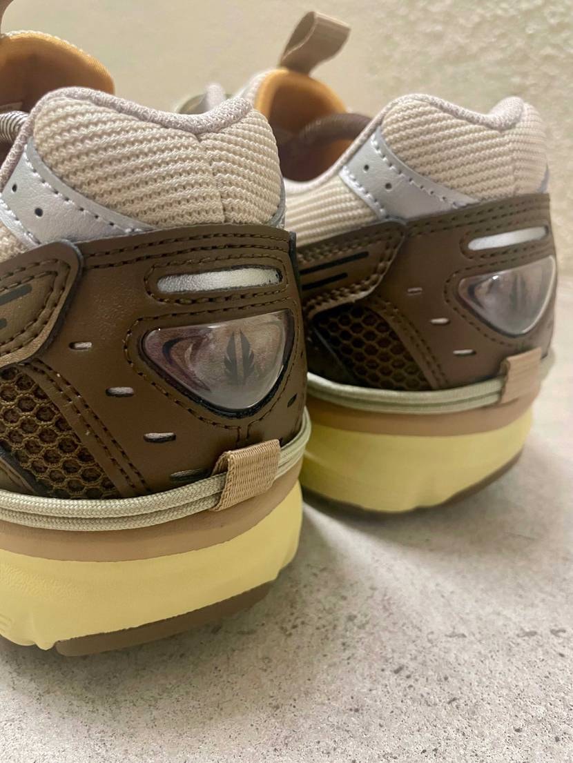 MXR AFEW  D1GD2535

ドイツのスニーカ