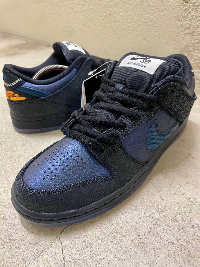 Nike SB ダンク LOW x Bluetile 
Pitch Blue 