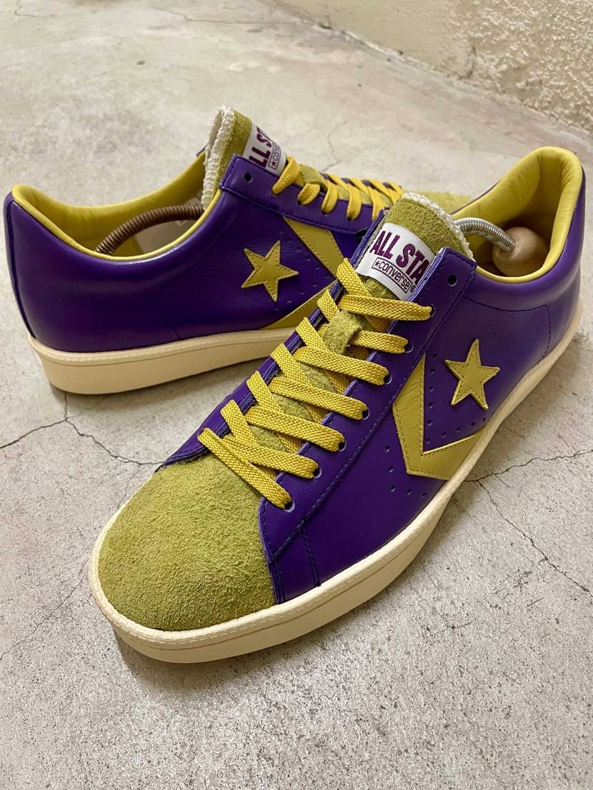 3月21日 
CONVERSE PROLEATHERJVTGOX 
Dire