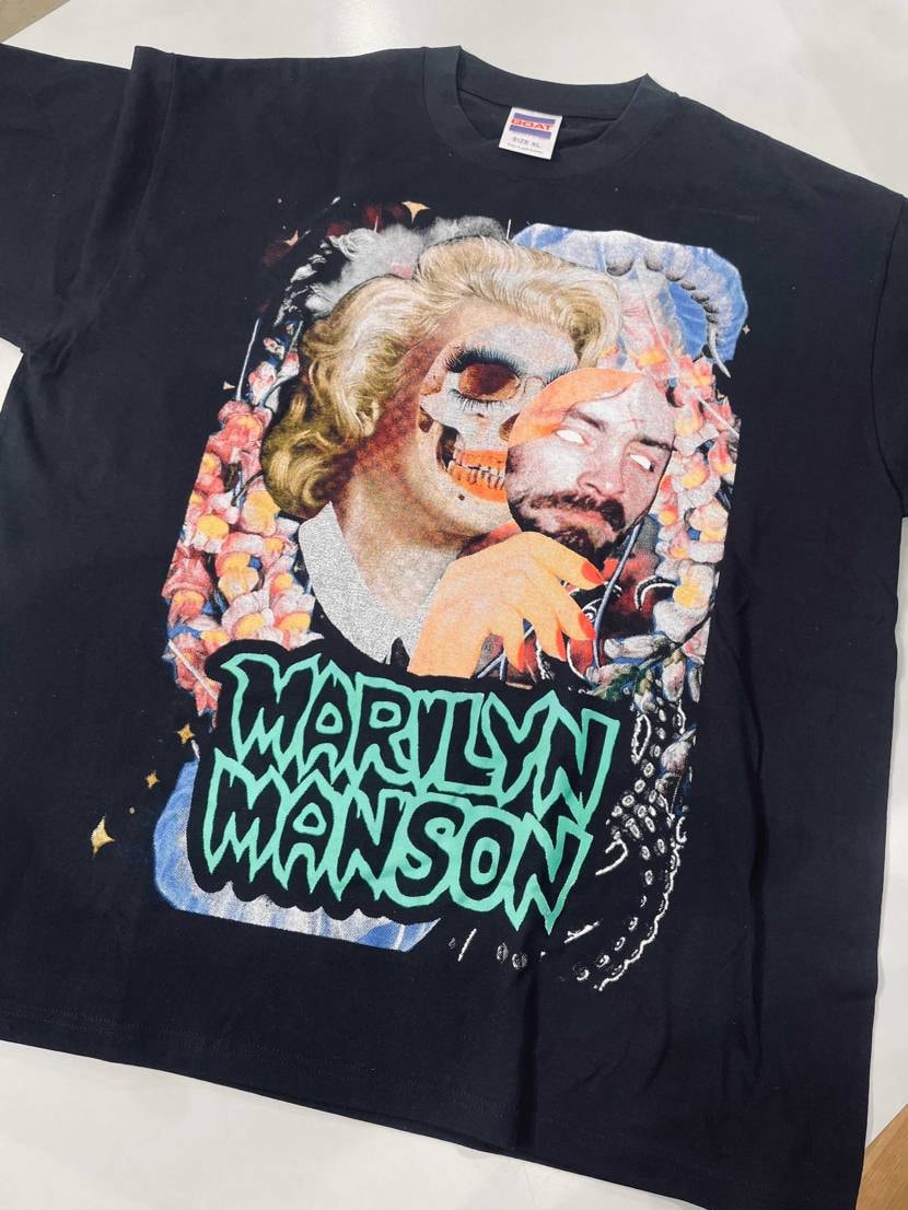 4月27日　
P先生の T-SHIRT EXHIBITION IN TOKYO