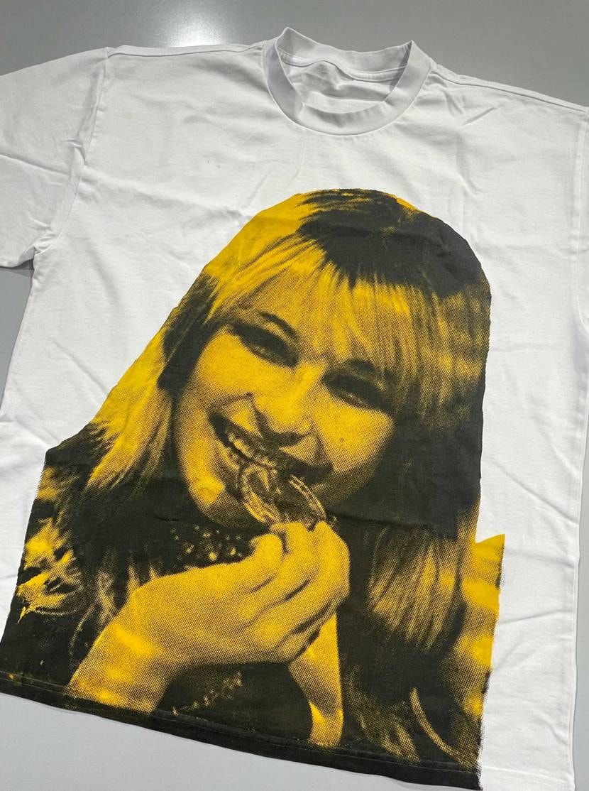 4月14日　あのメダリストTEE


英国から遥々届きました。

先日