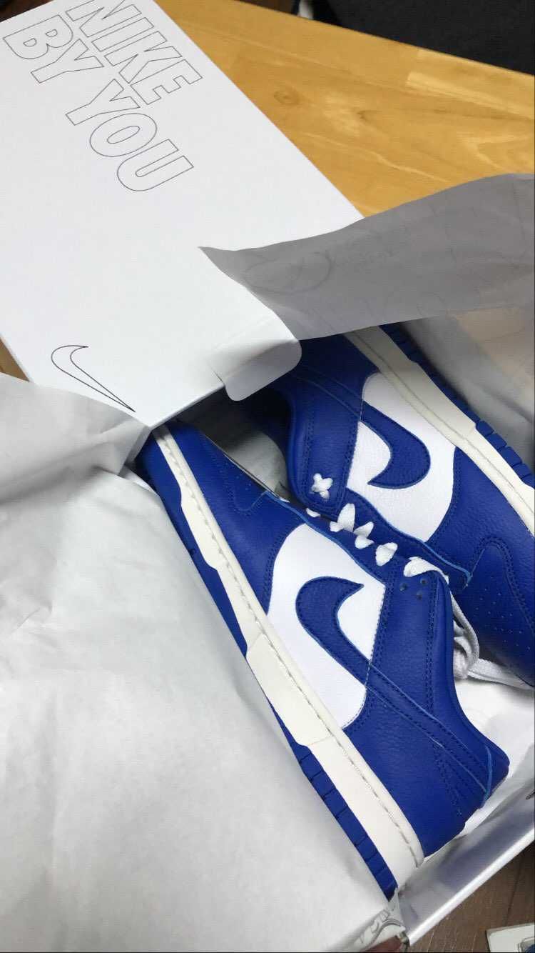 ようやく届きました！NIKE BY YOU
やっぱりBy Youの箱はめちゃく