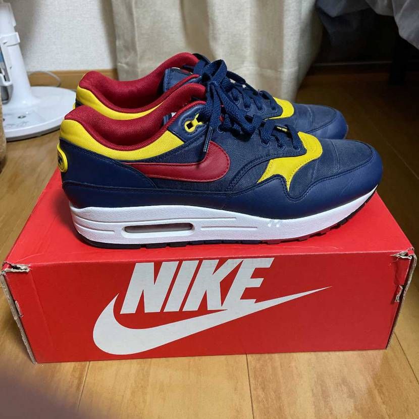 出品所ないため、ここに出品しております。
よろしくお願いし