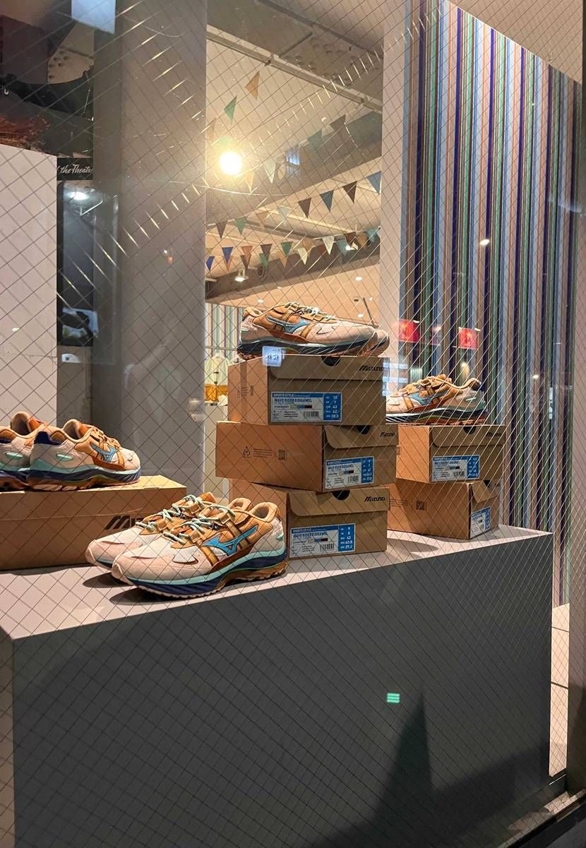 お疲れサマンサ👍本日は、Unionのイベントに👍
デザインした方にお話し聞きま