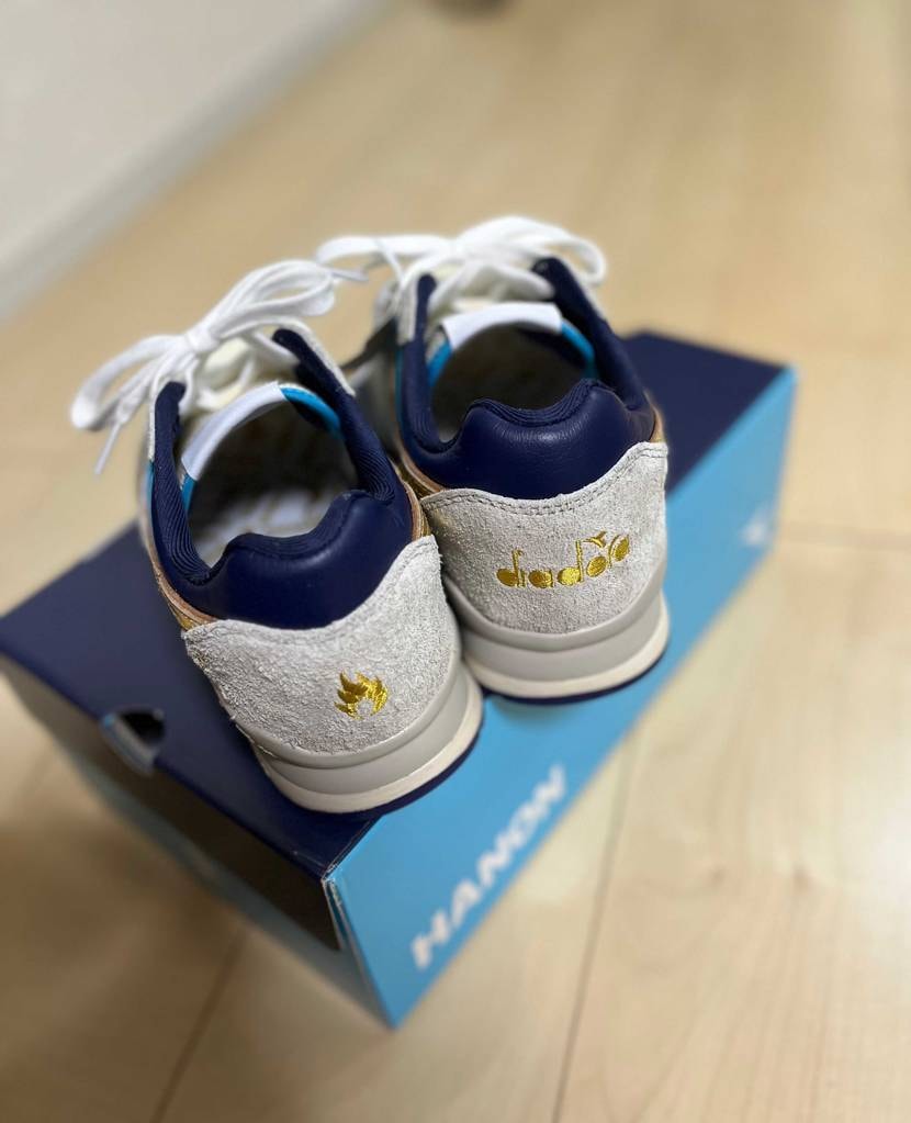 こんばんは👍初めてのdiadora👍オシャレポイント上がった