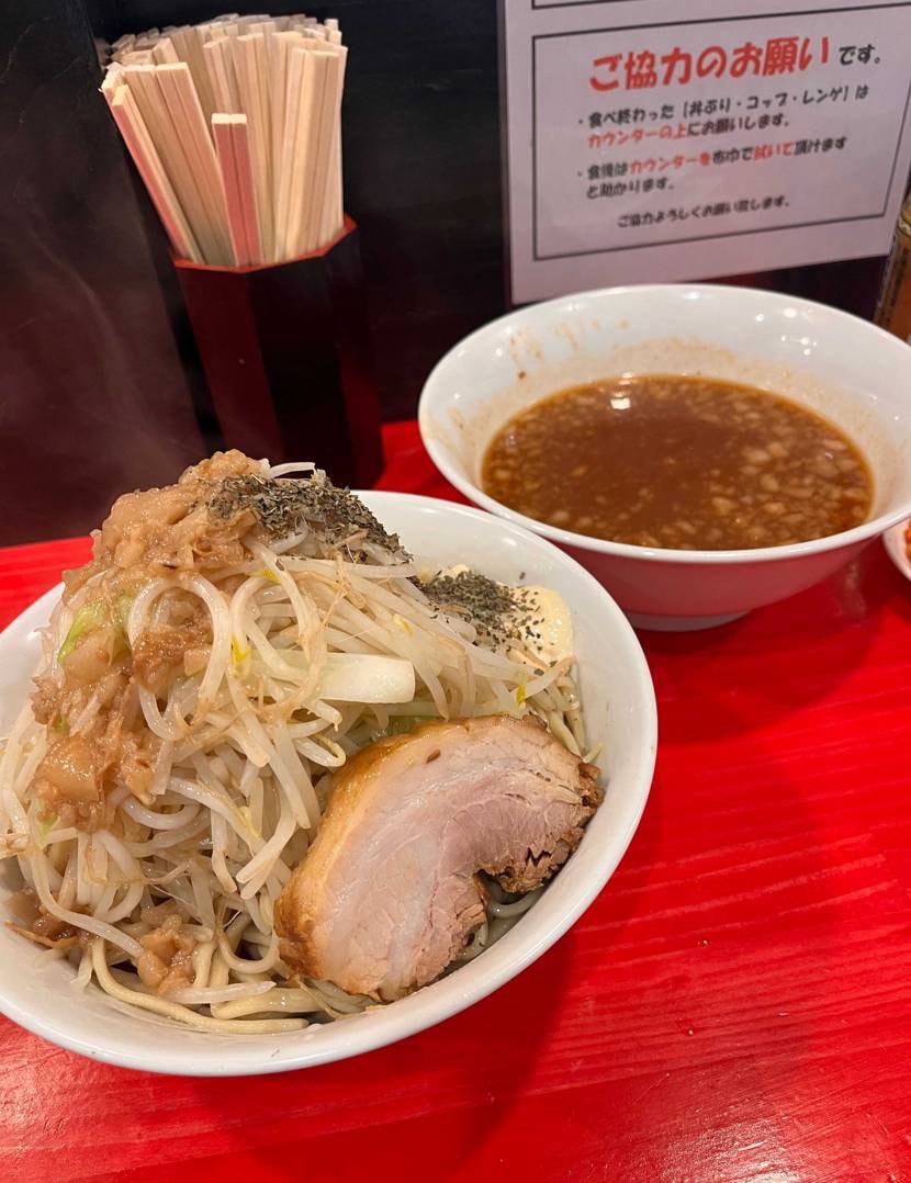 こんばんは👍初めてのdiadora👍オシャレポイント上がった