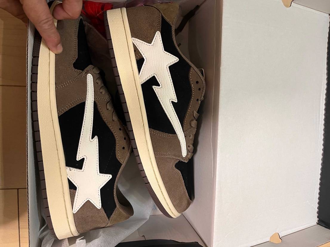 おいおい、頼んだのと違うのきたぞw