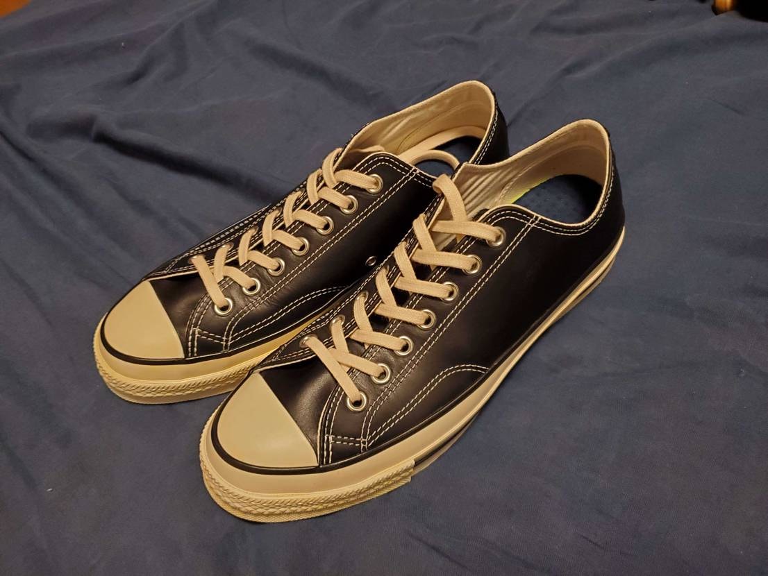 今更ながら気になってたCONVERSE ALLSTARレガシー
レザーを購入。