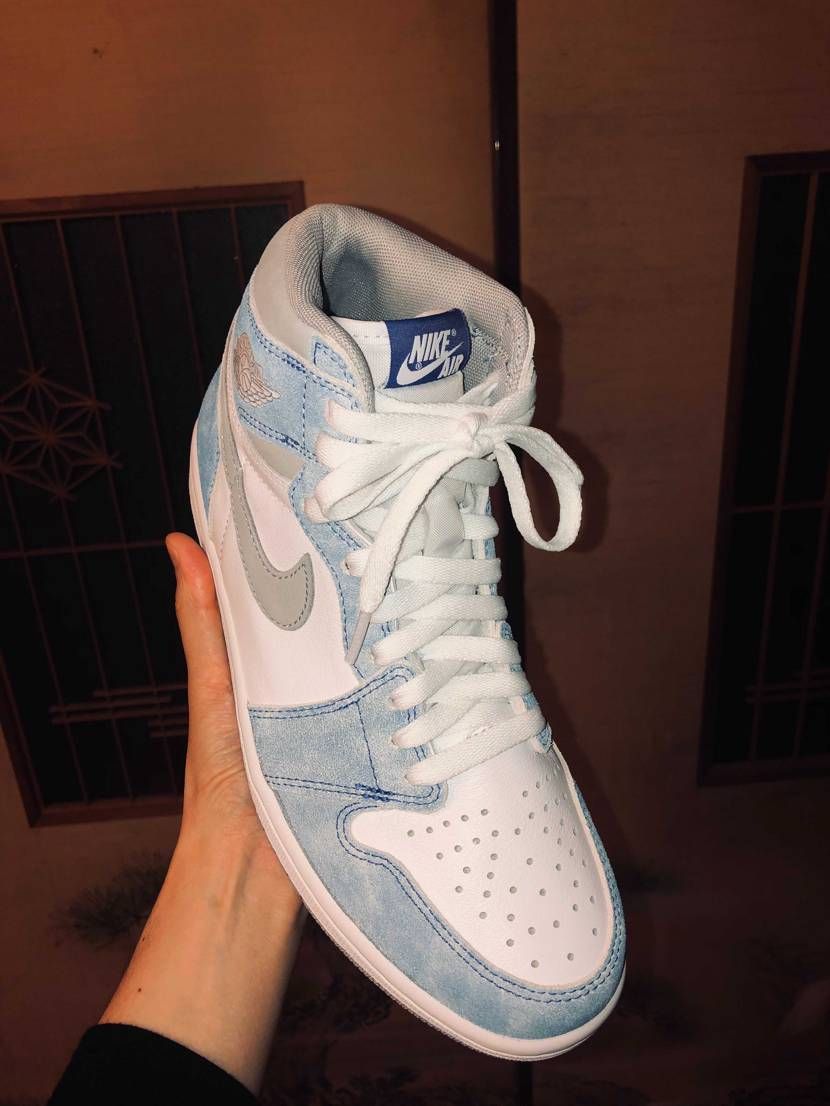 やばッ！！超カッコいい！！
やはりシューレースはきつめのフォルムが一番良いね！