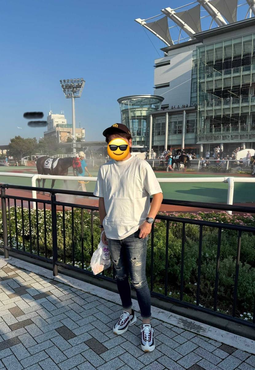 この前初めて競馬場🏇へ行ってたまたま3連複を当てたが360円しか付かなかった🤣(