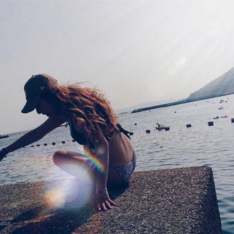 K
