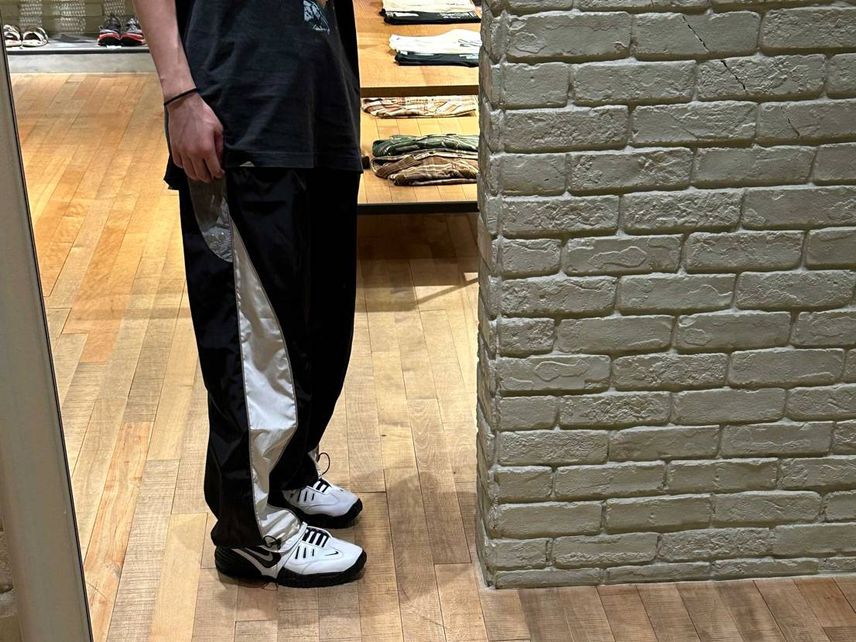セカストで安く買えたーambush
めちゃ気に入ってます!
