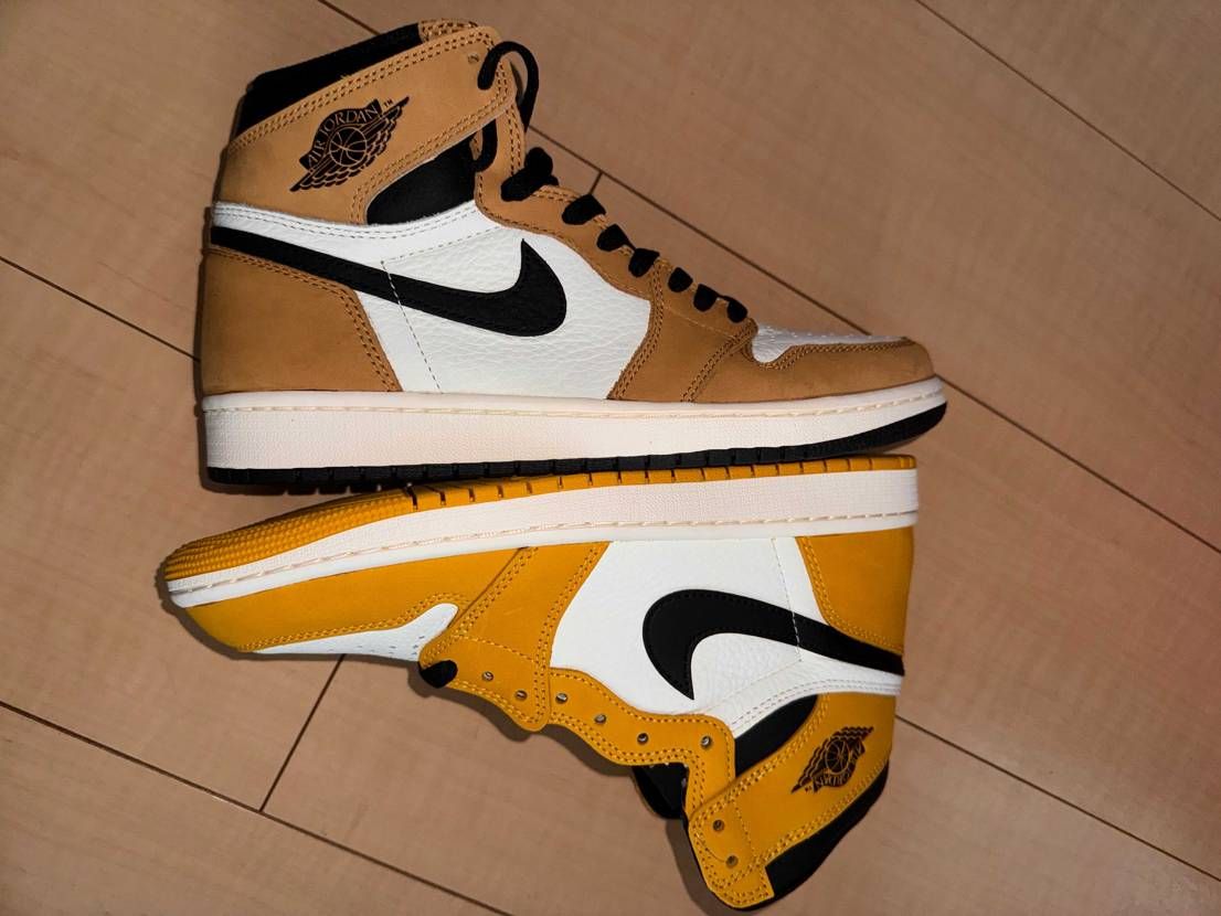 ルーキーよりは黄色い。