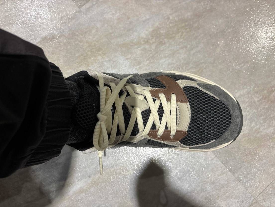 asicsは軽くて歩きやすい。
ね、NIKEさん。(いい加減買わせろ)